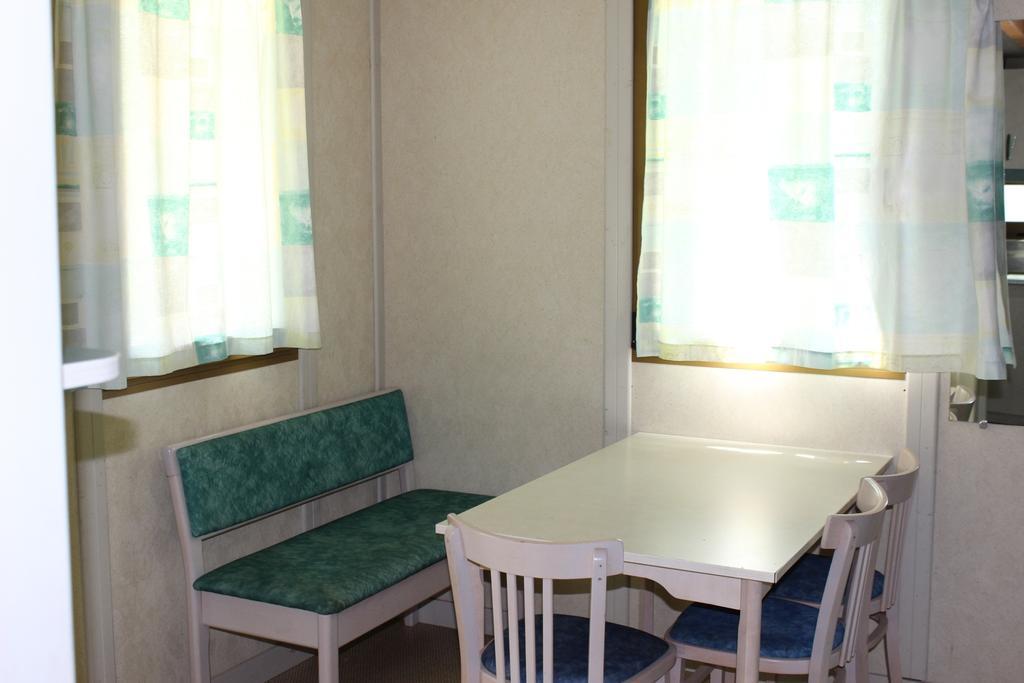Bungalows Pena Montanesa Ainsa Room photo